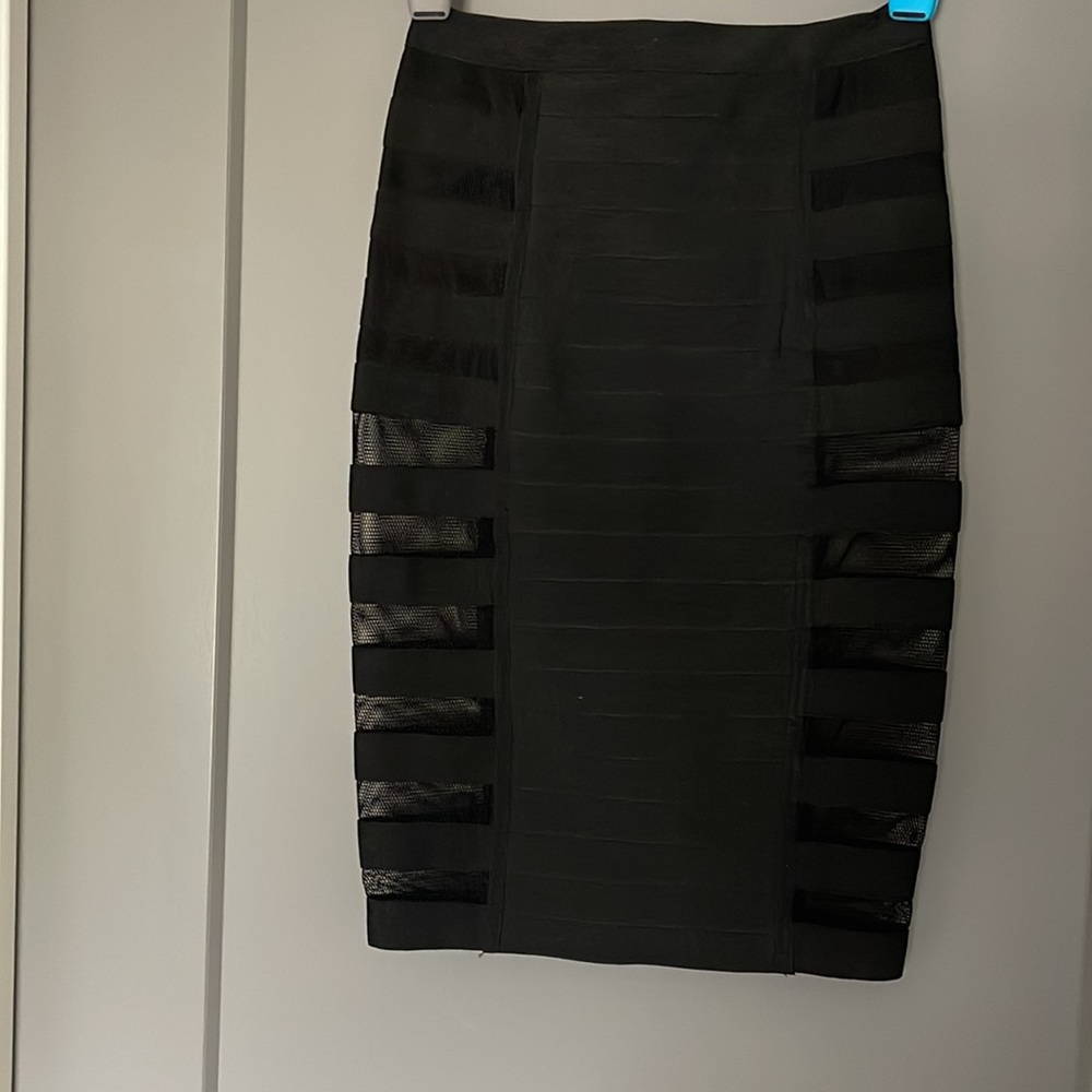 Midi bandage skirt with lace / net side cutout